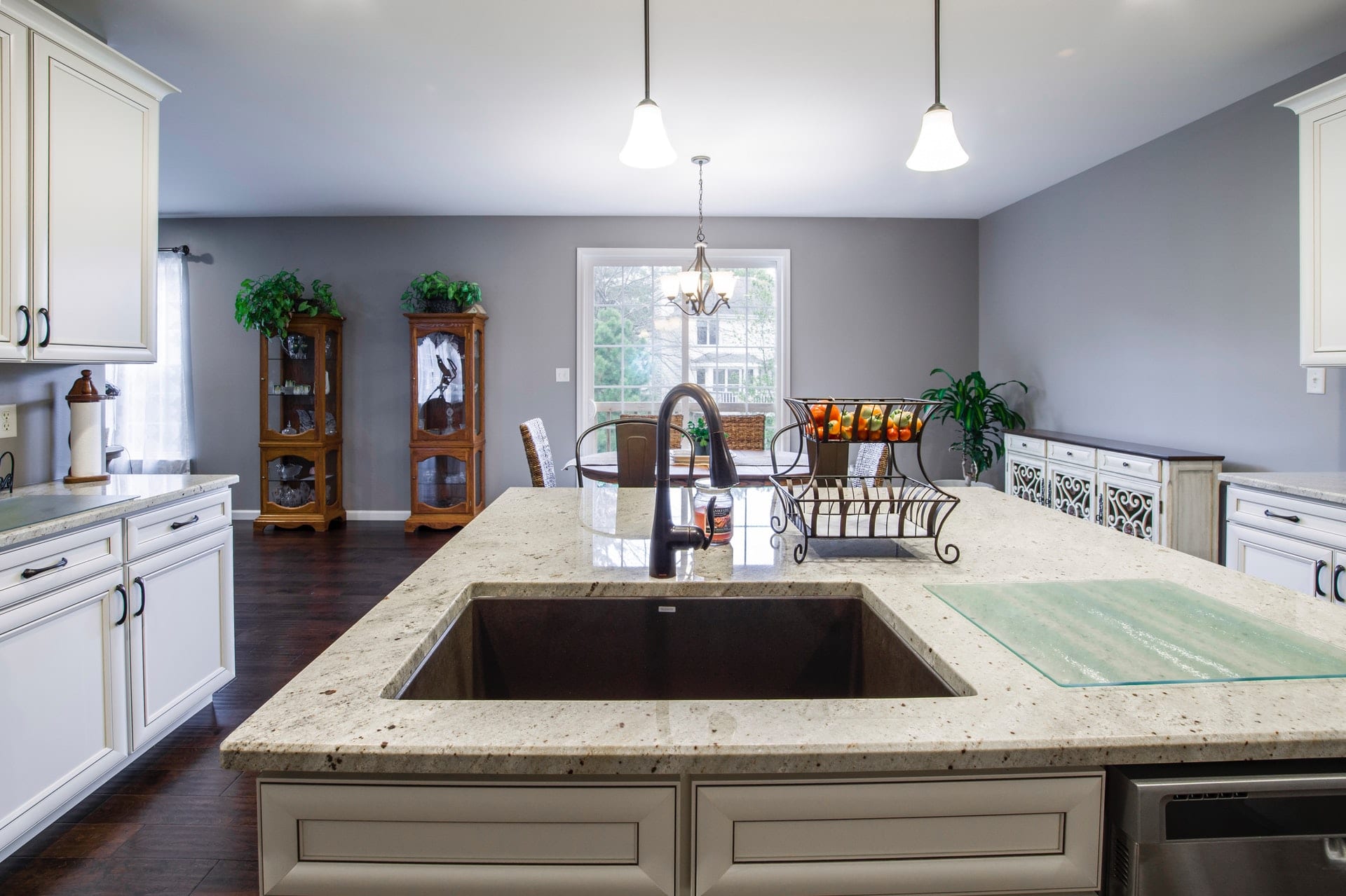 How To Buy Countertops in Milwaukee During Winter