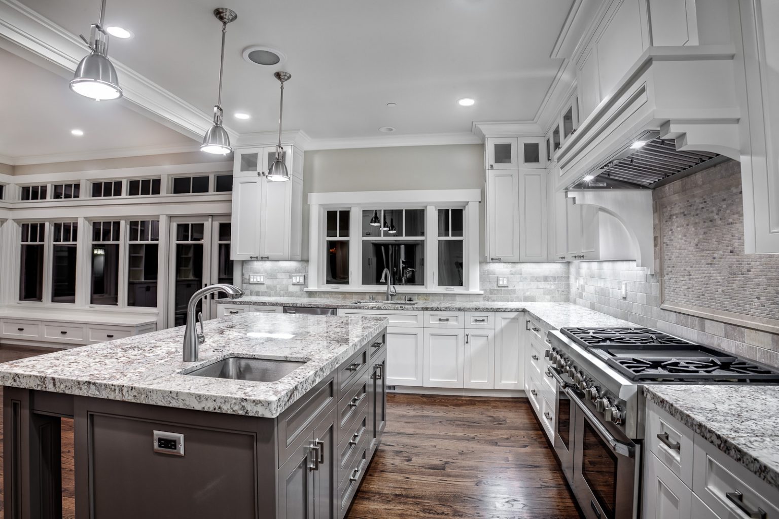 Unbeatable Discounts On Kitchen and Countertops In Milwaukee