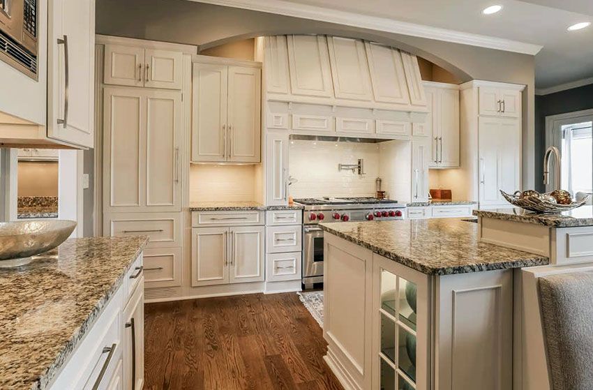 discount kitchen cabinets and countertops in Milwaukee